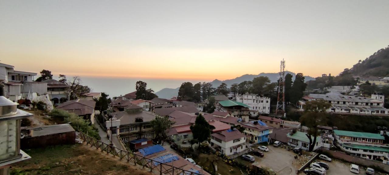 Shingar Hotel Mussoorie Mallroad Buitenkant foto