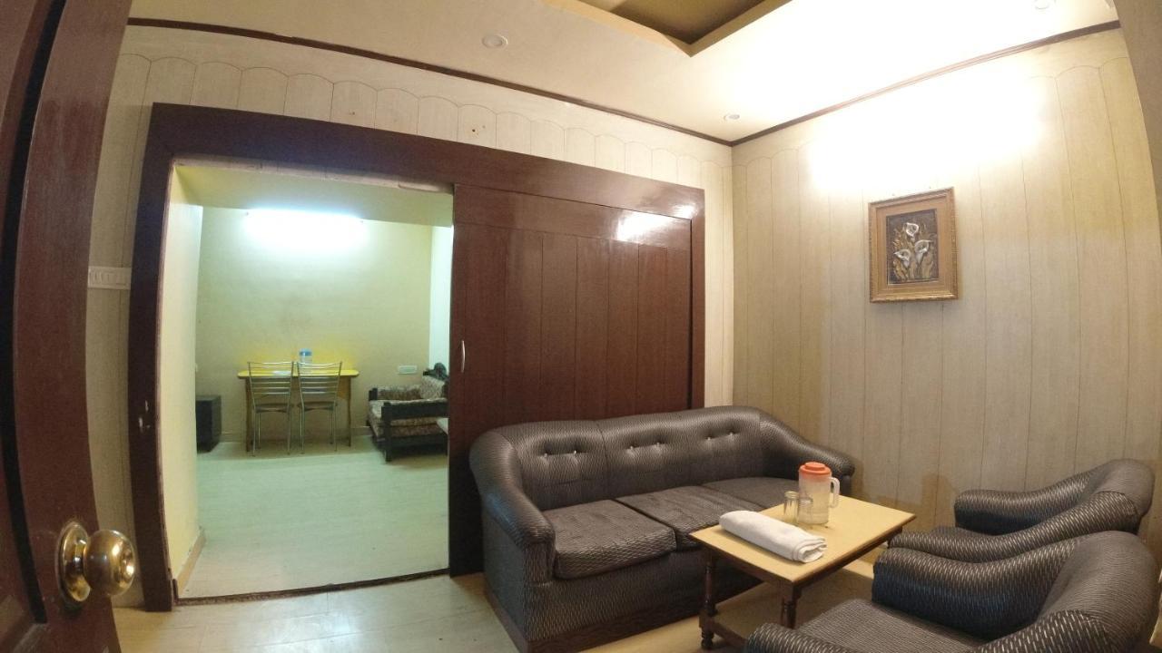 Shingar Hotel Mussoorie Mallroad Buitenkant foto